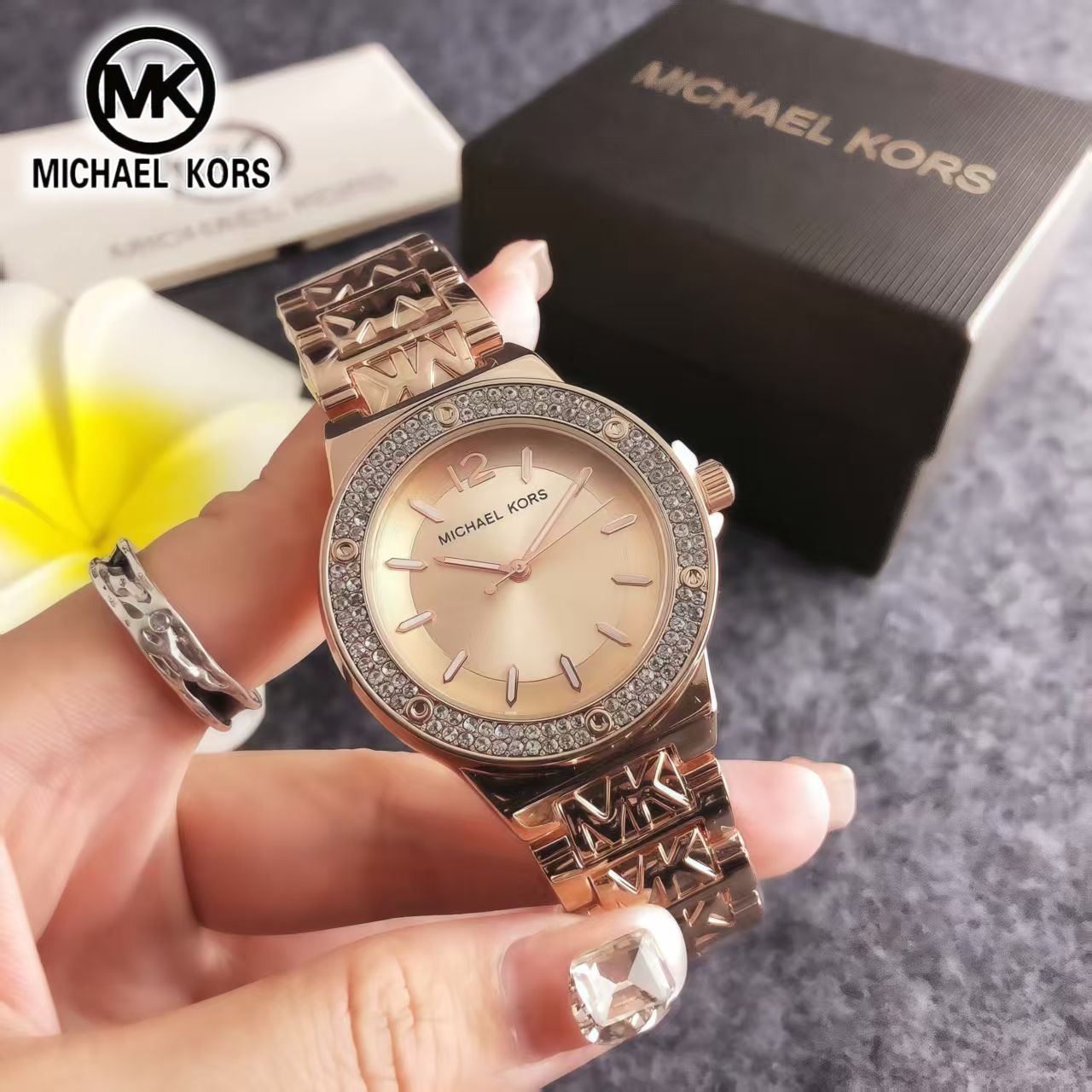 Sac à montre Michael Kors Ligh - Luxury Bags Michael Kors avis et prix