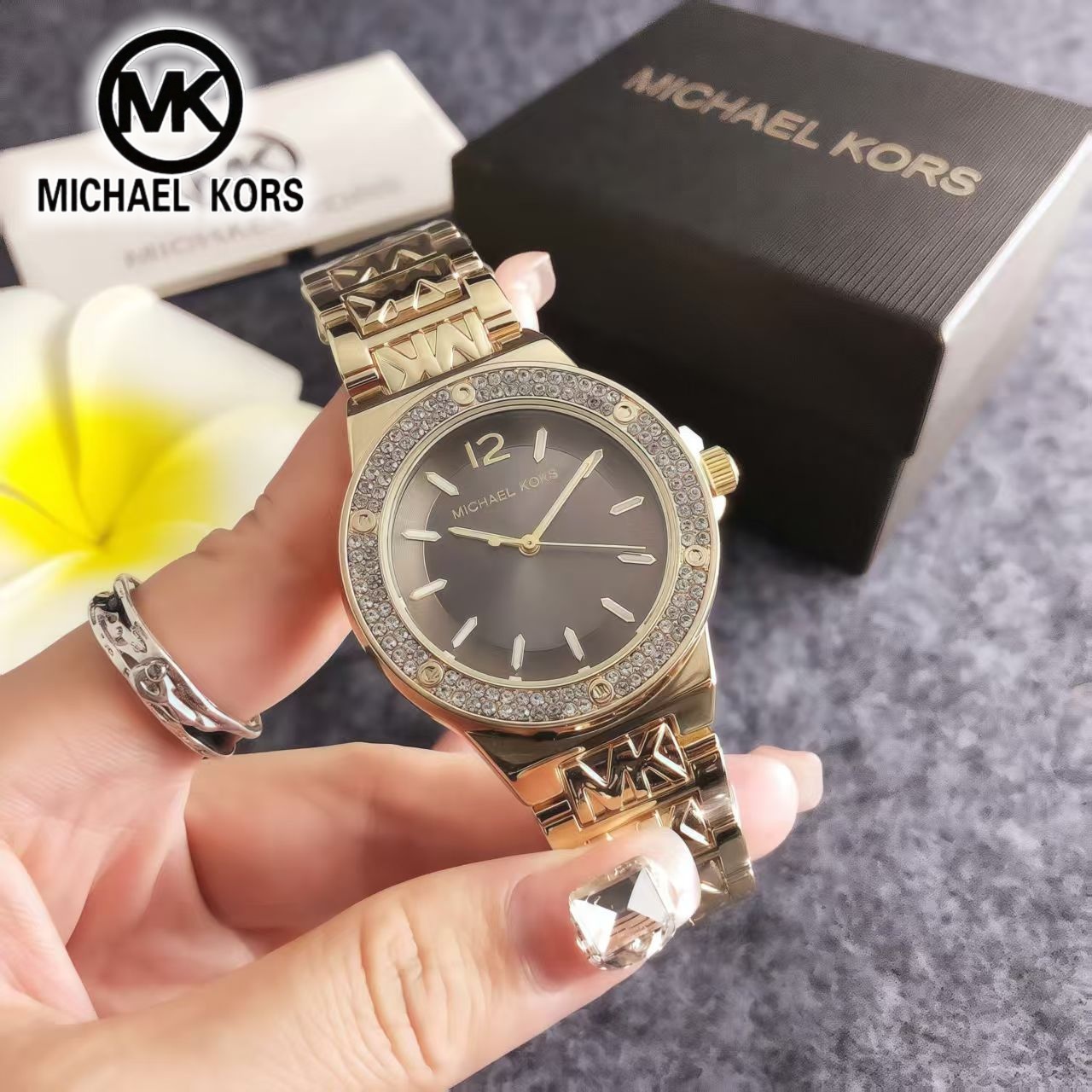 Sac à montre Michael Kors Ligh - Luxury Bags Michael Kors avis et prix