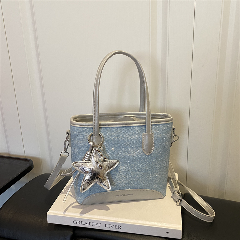 Sac fourre-tout en jean grande - Luxury Bags Denim avis et prix